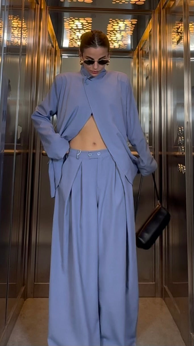 Tailleur Elegant But Different