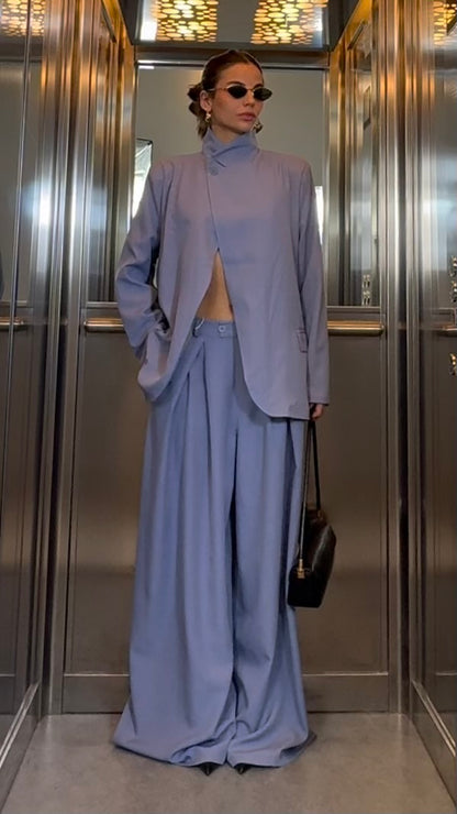 Tailleur Elegant But Different