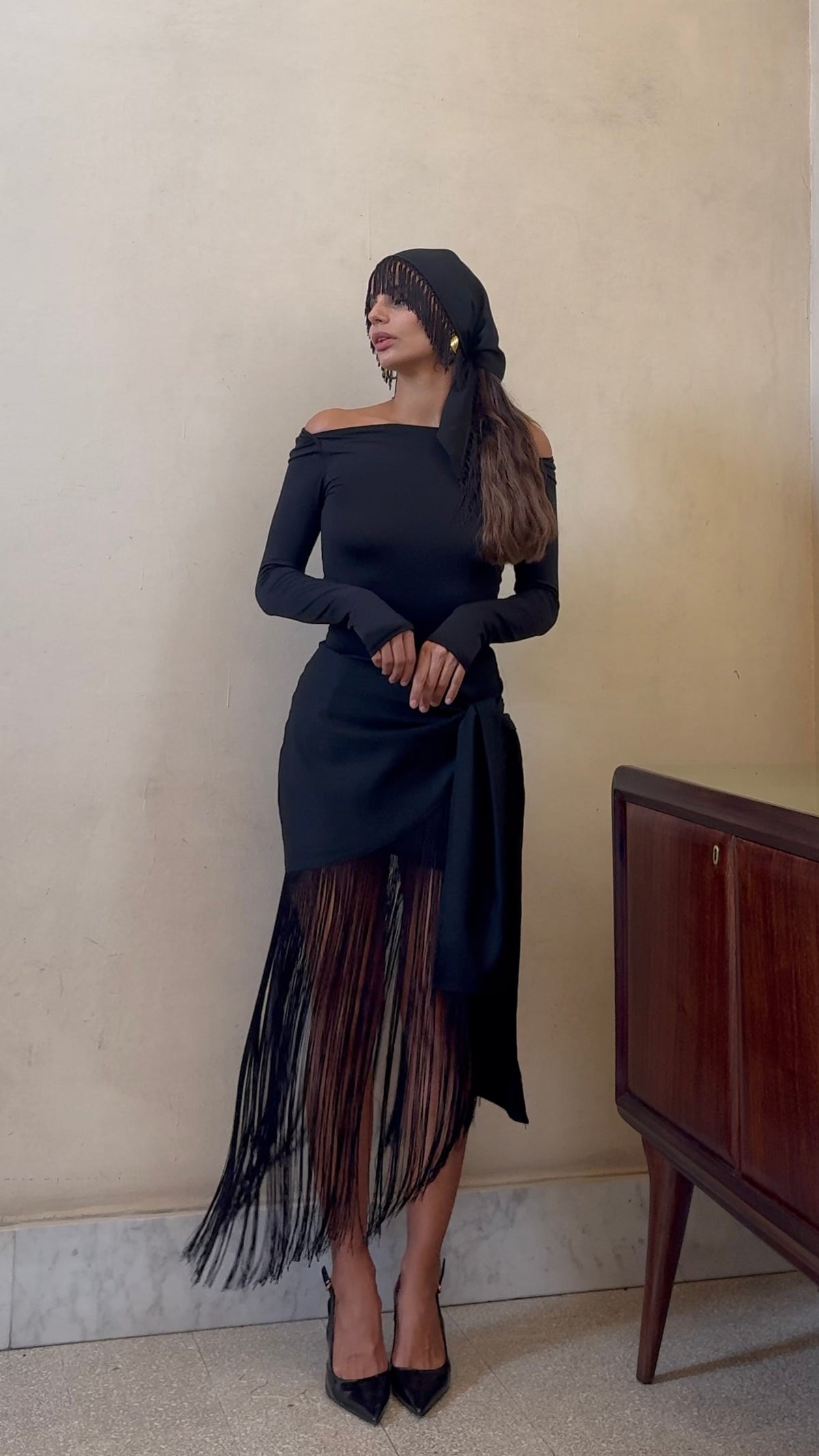 Reginella- minigonna  con maxi frange Nero/Nero 100% cotone