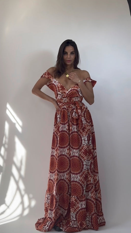 Abito Gitana  lungo  con Balze e Schiena Scoperta con Fiocco 16