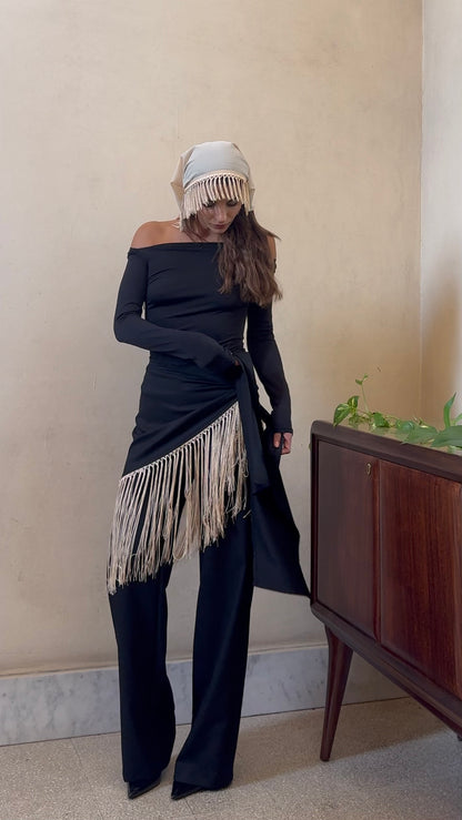 Femmena- pantalone con pannello con frange  nero e avorio 100% cotone