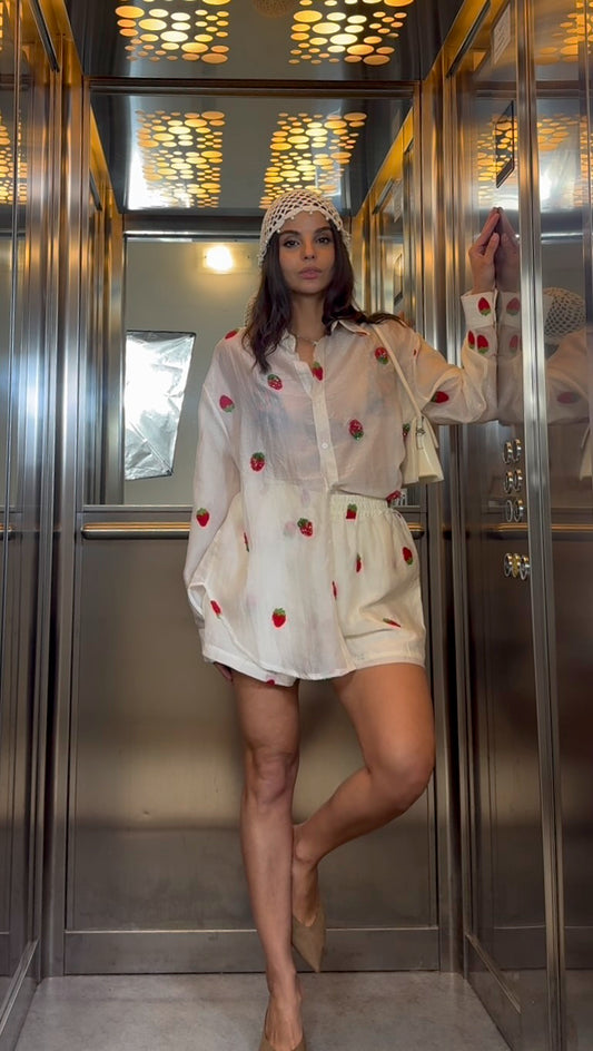 Completo strawberry camicia +Shorts